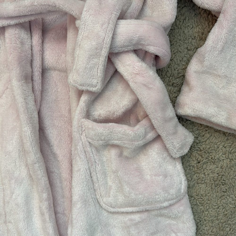 Kids Pottery Barn Robe - Picture 6 of 6